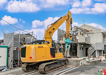 解体する当日の作業