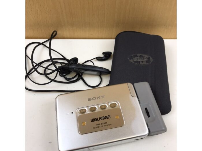 SONY カセットウォークマン